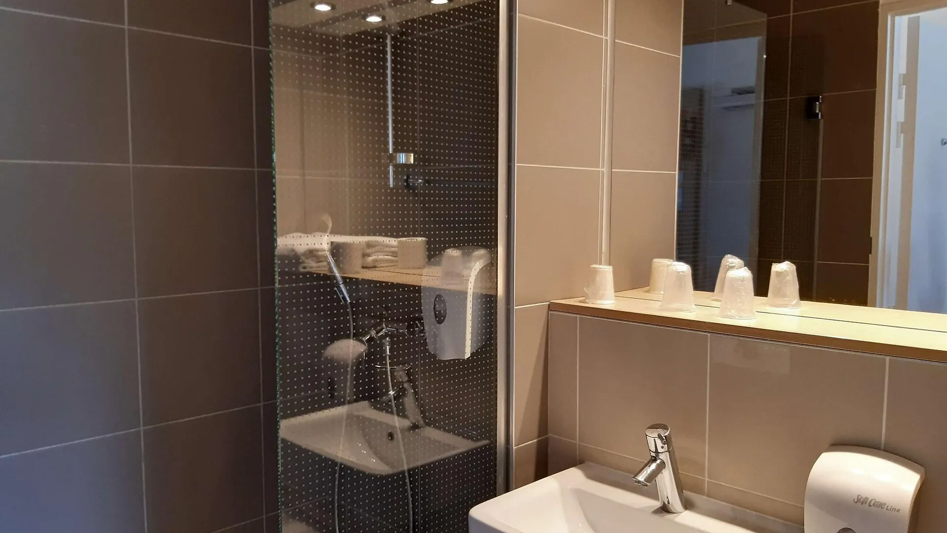 B&B Hotel Saint-Witz Roissy 3*,