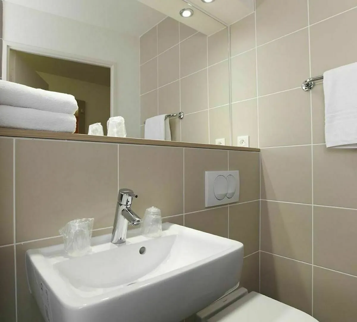 B&B Hotel Saint-Witz Roissy